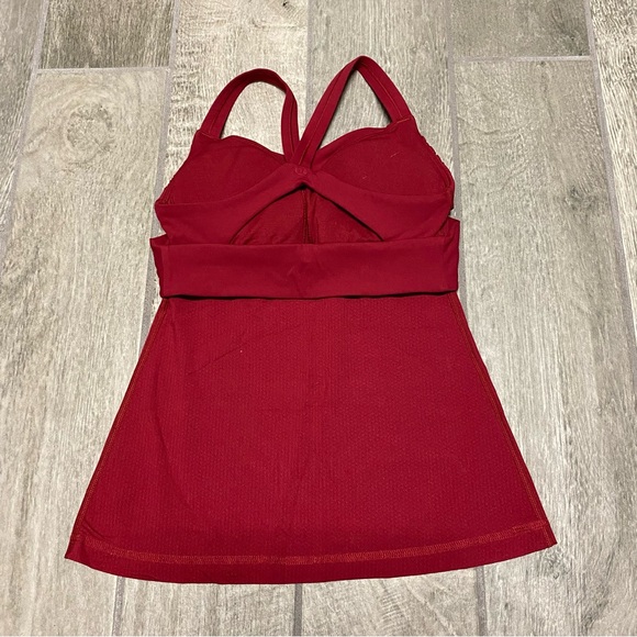 Lululemon tank top - Picture 2 of 2